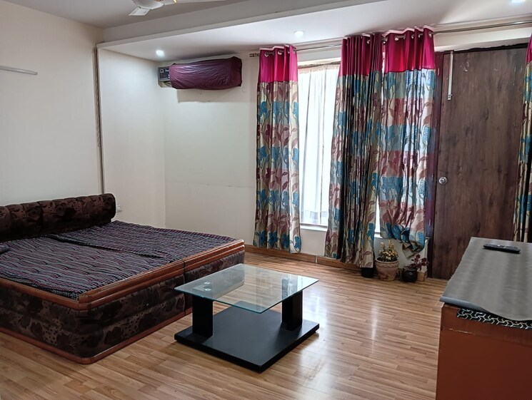 Bedroom, sushant-lok-2 3 Bedroom 2500 Sq.Ft. Apartment In Sector 57 Gurgaon 8651934