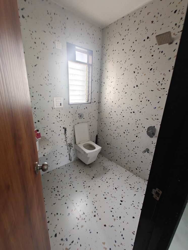 Bathroom, pallavi-chhaya-chs 1 Bedroom 367 Sq.Ft. Apartment In Chembur Mumbai 8652056