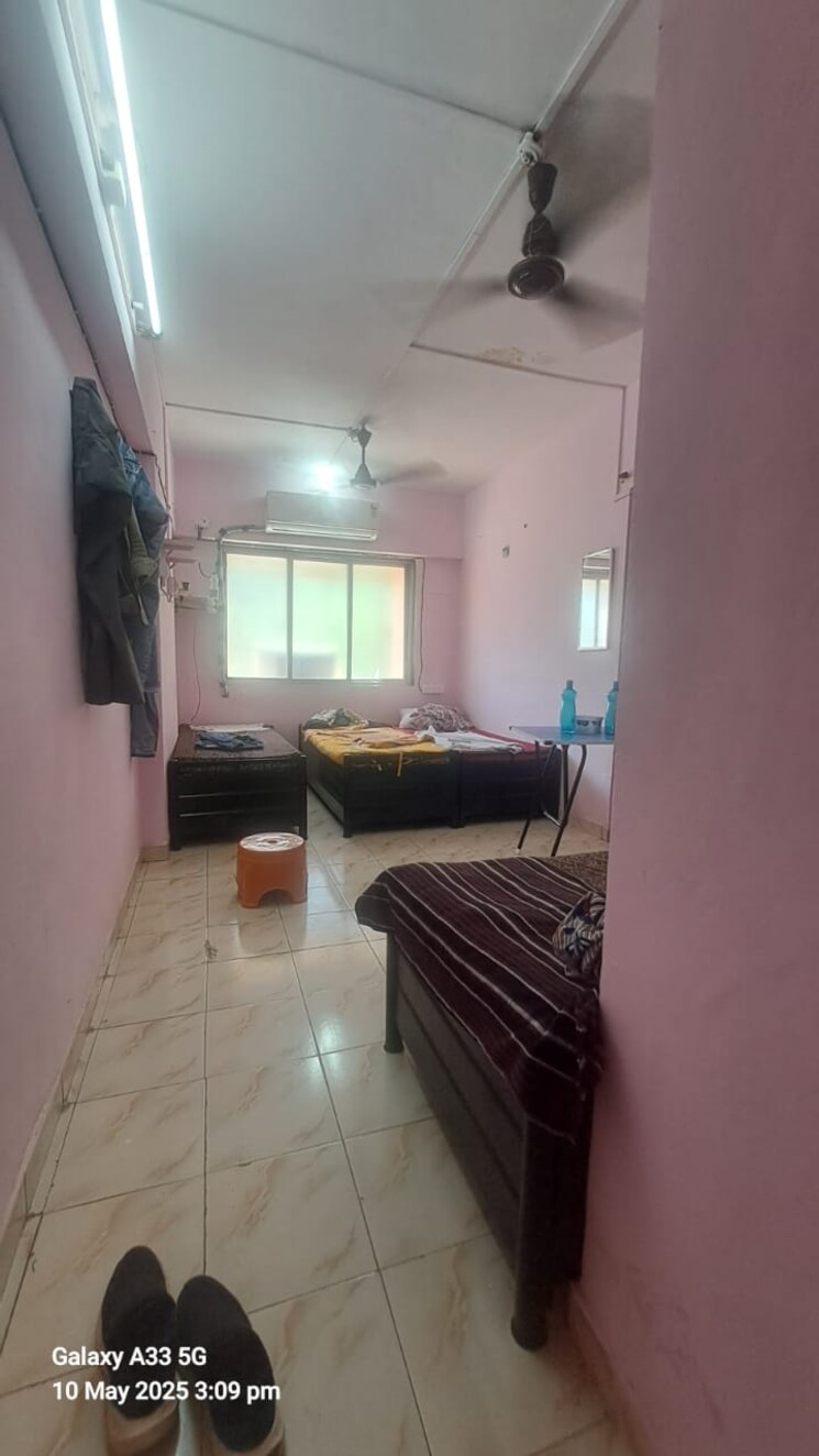 Room, dadar west Pg For Boys & Girls In Dadar West 8652138