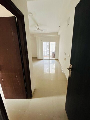 Building Lobby in 3 BHK Apartment at Ajnara Le Garden, Sector 16b Greater Noida – for Rent