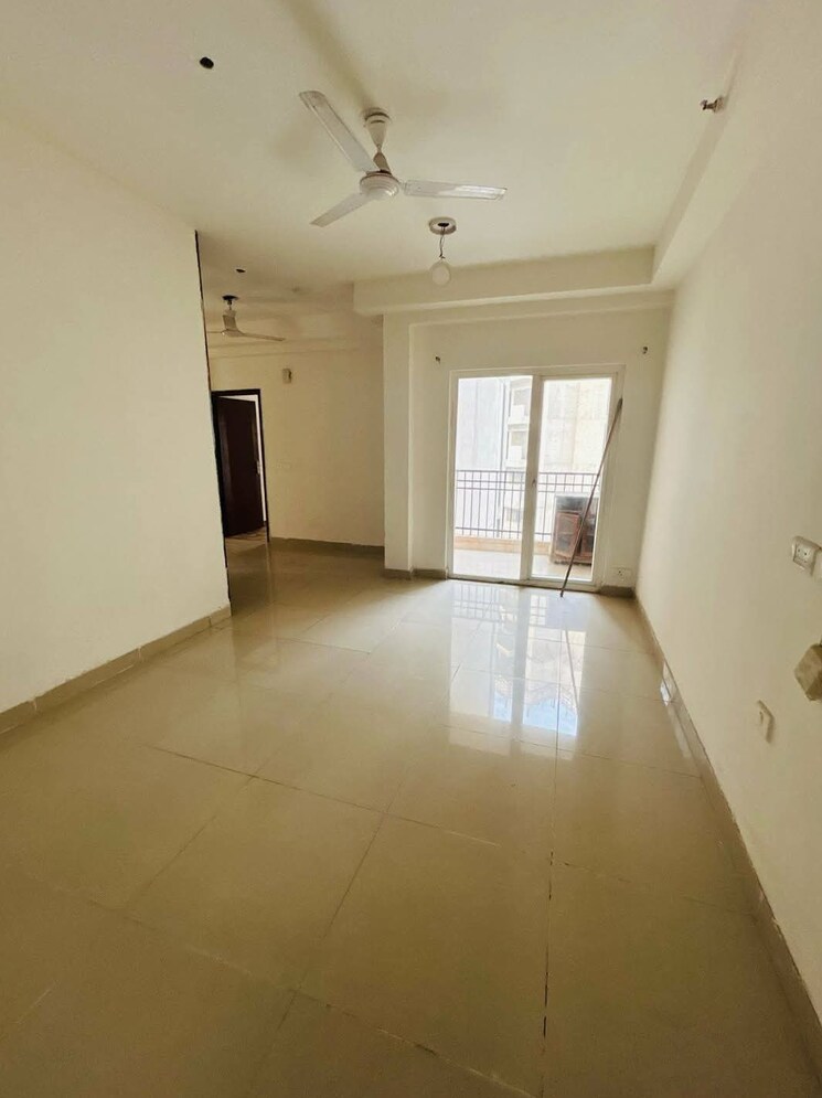 Room, ajnara-le-garden 3 Bedroom 1500 Sq.Ft. Apartment In Sector 16b Greater Noida Greater Noida 8652331