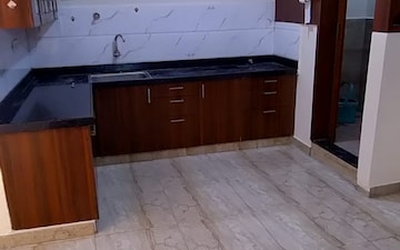 Kitchen in 3 BHK Apartment at Mithanpura – for Rent