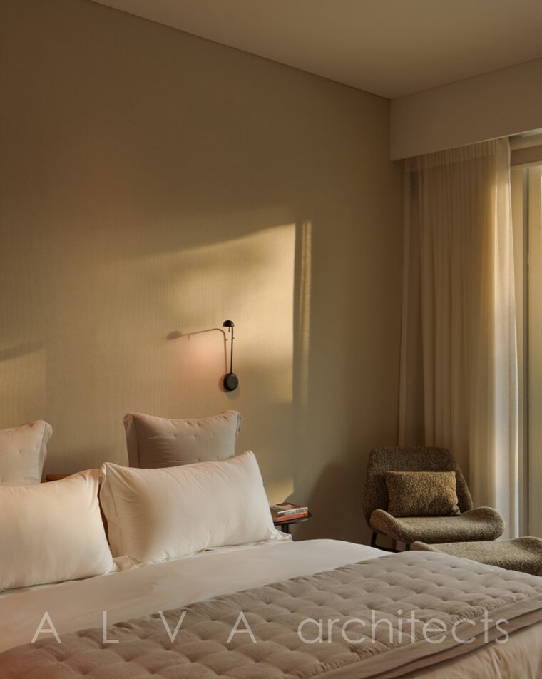 Bedroom, dlf-the-camellias 4 Bedroom 7800 Sq.Ft. Apartment In Sector 42 Gurgaon 8652415