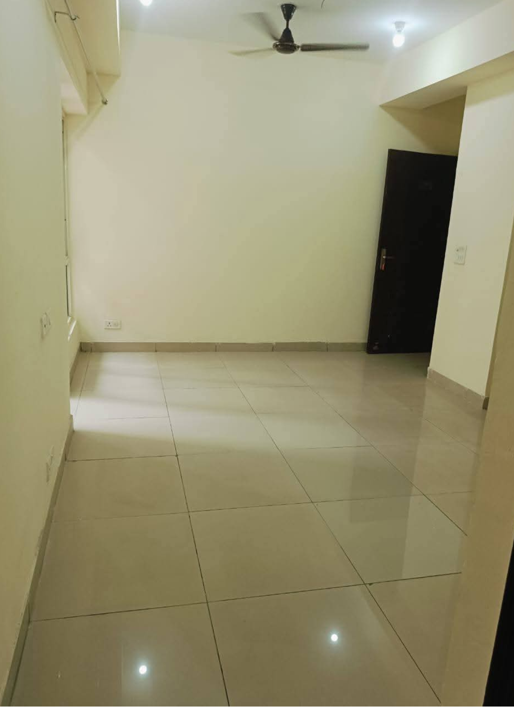 2 BHK Apartment For Rent in Panchsheel Greens II