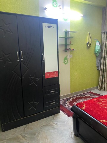 Bedroom in 2 BHK Builder Floor at Dehrakhas – for Rent