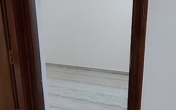 Balcony in 3 BHK Apartment at Mithanpura – for Rent