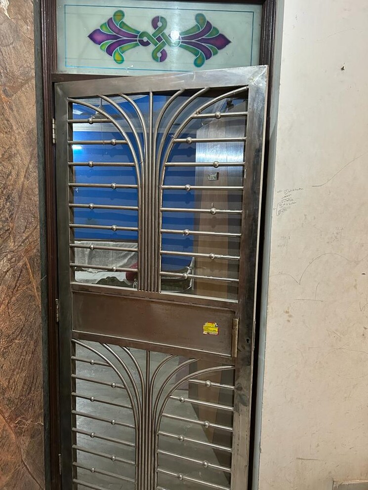 Other, chattarpur 2 Bedroom 106 Sq.Yd. Builder Floor In Chattarpur Delhi 8652487