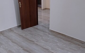 Room in 3 BHK Apartment at Mithanpura – for Rent