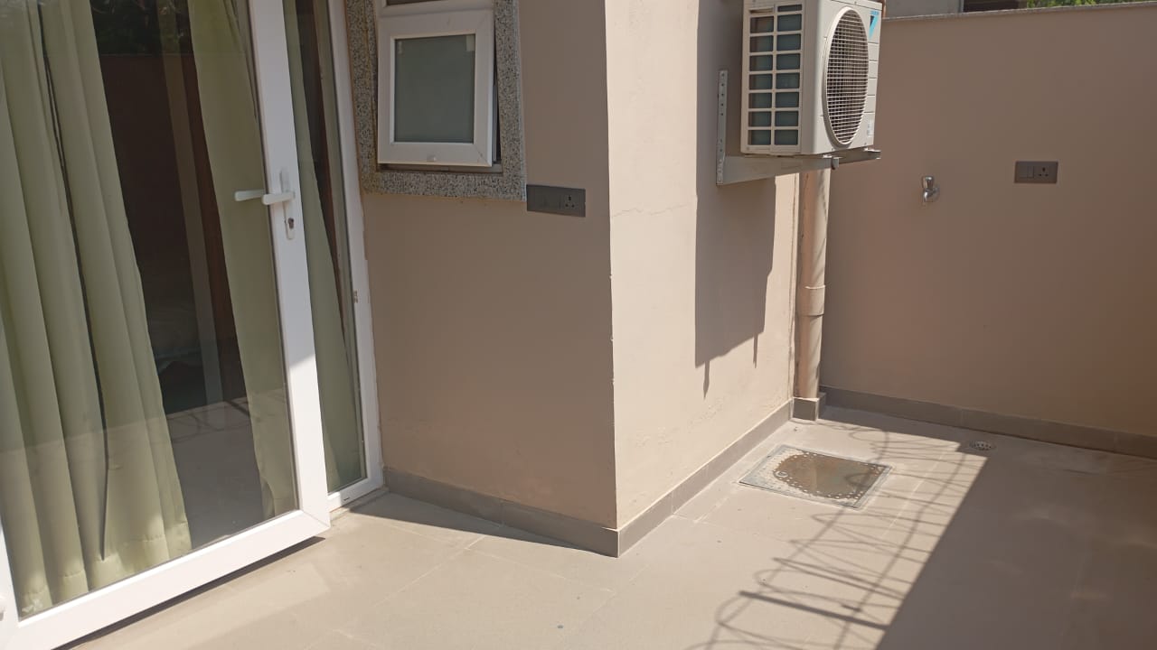 1 BHK Builder Floor For Rent in Sector 56