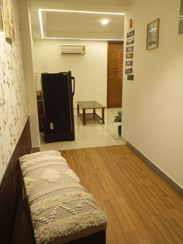 Bedroom in 1 BHK Builder Floor at Sector 56 – for Rent