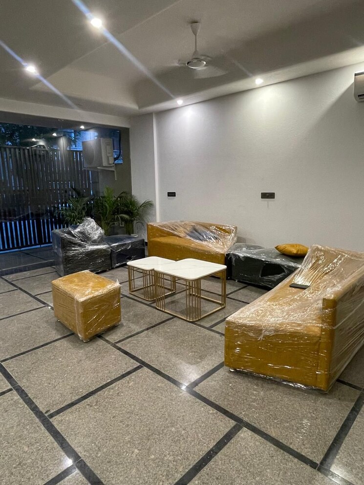 Living Room, sector 56 1 Bedroom 70 Sq.Yd. Builder Floor In Sector 56 Gurgaon 8652695