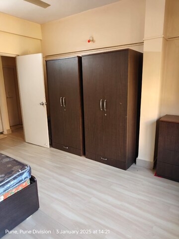Room in 3 BHK Apartment at Neco NX, Viman Nagar – for Rent