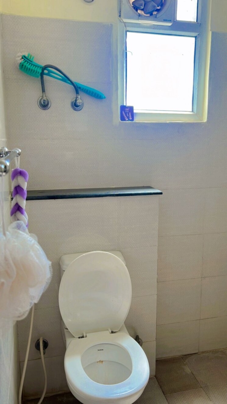 Bathroom, roopali-green-city 3 Bedroom 1800 Sq.Ft. Apartment In Faizabad Road Lucknow 8652752