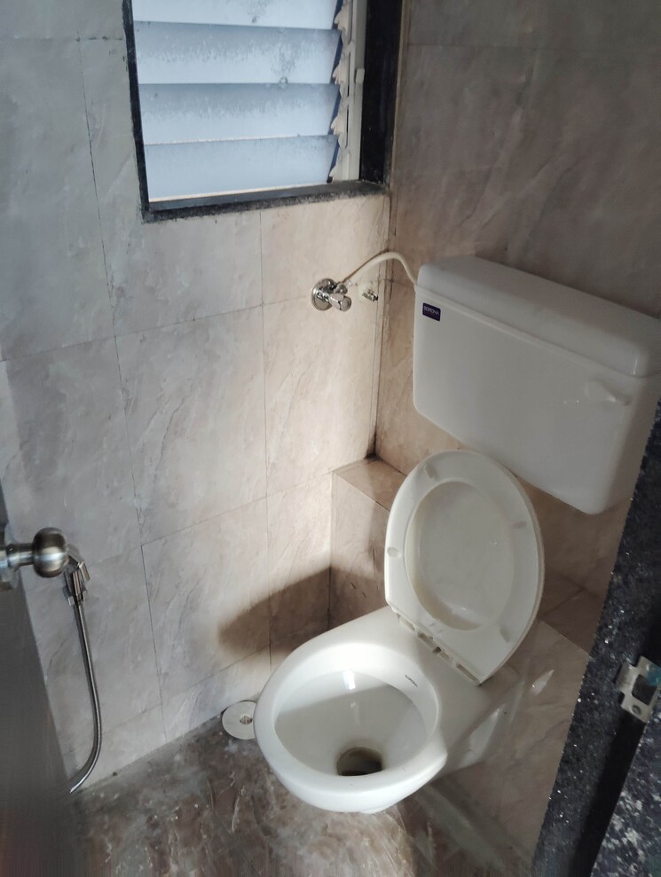Bathroom, vinay-unique-avenue-210 1 Bedroom 380 Sq.Ft. Apartment In Nalasopara West Palghar 8652785