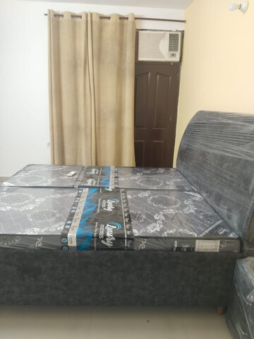 Bedroom in 3 BHK Apartment at Sector 117 – for Rent