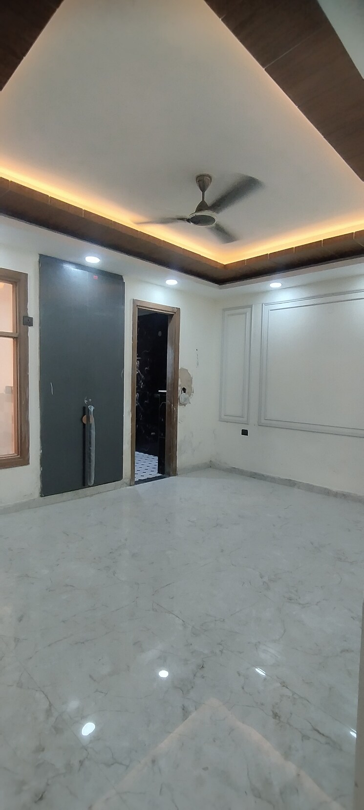 Room, green fields colony 3 Bedroom 1800 Sq.Ft. Builder Floor In Green Fields Colony Faridabad 8652779