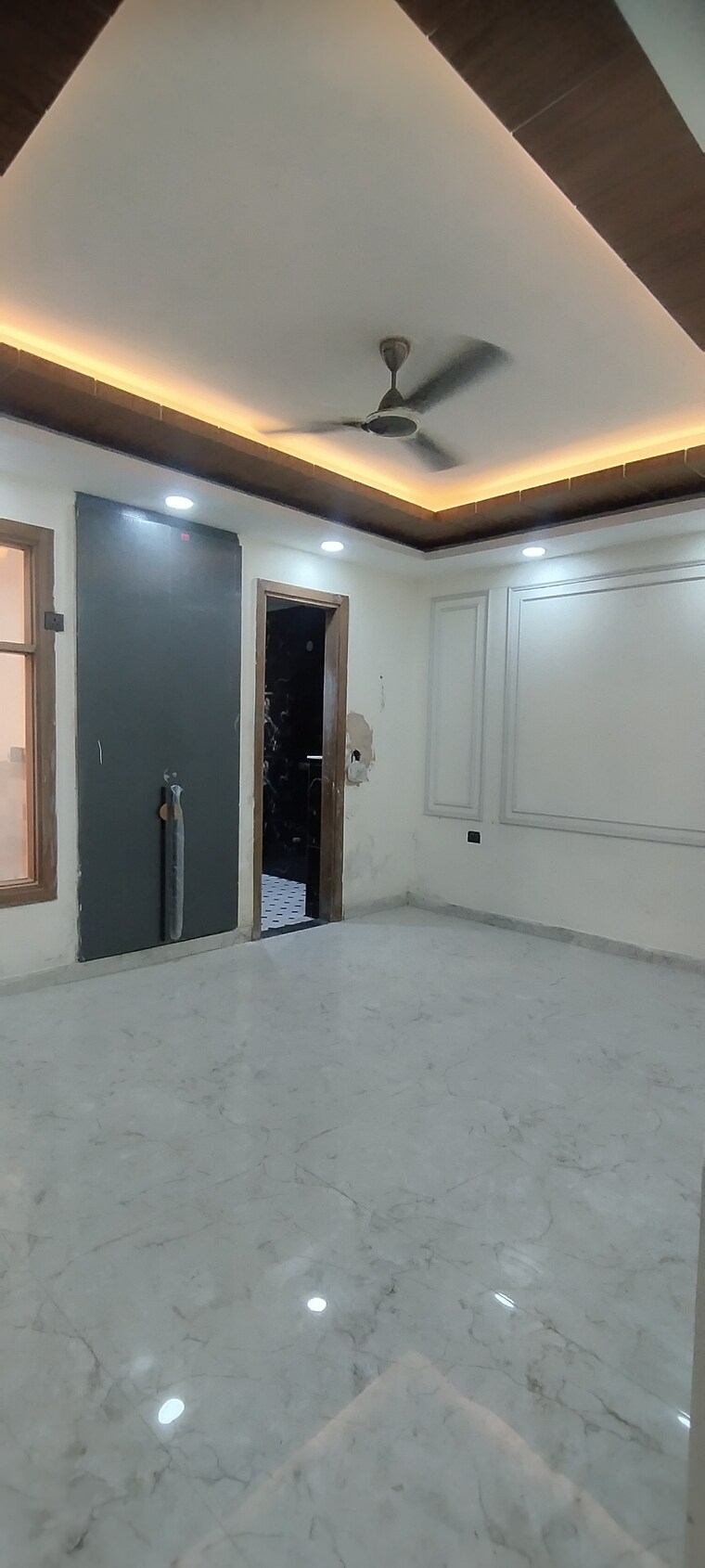 Room, green fields colony 3 Bedroom 1800 Sq.Ft. Builder Floor In Green Fields Colony Faridabad 8652779