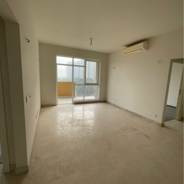 Room in 3 BHK Apartment at BPTP Amstoria Country Floor, Sector 102 – for Sale