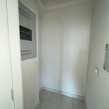 Building Lobby in 3 BHK Apartment at BPTP Amstoria Country Floor, Sector 102 – for Sale