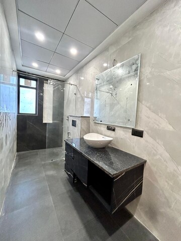 Bathroom in 2 BHK Builder Floor at Palam Vihar – for Rent