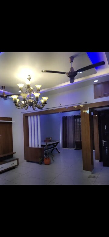 1 BHK Independent House For Rent in Sector 15