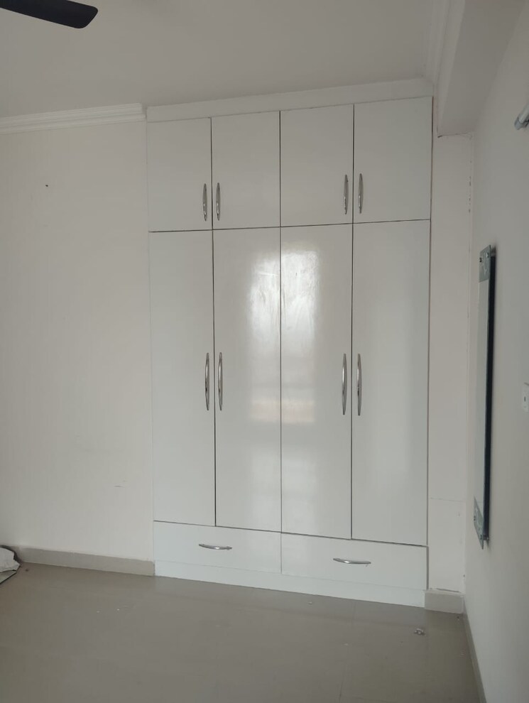 Room, sector 115 2 Bedroom 1200 Sq.Ft. Apartment In Sector 115 Mohali 8653367