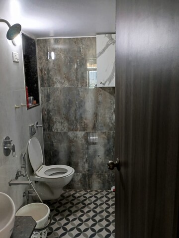 Bathroom in 1 BHK Apartment at Kohinoor Majestic, Kalyan West – for Rent