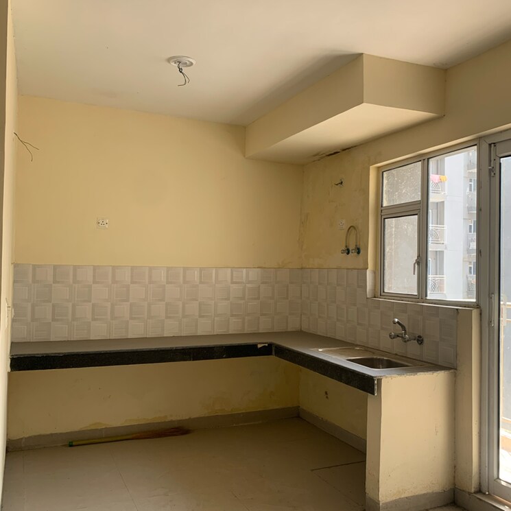 Kitchen, aditya-urban-homes 2 Bedroom 840 Sq.Ft. Apartment In Shahpur Bamheta Ghaziabad 8653410