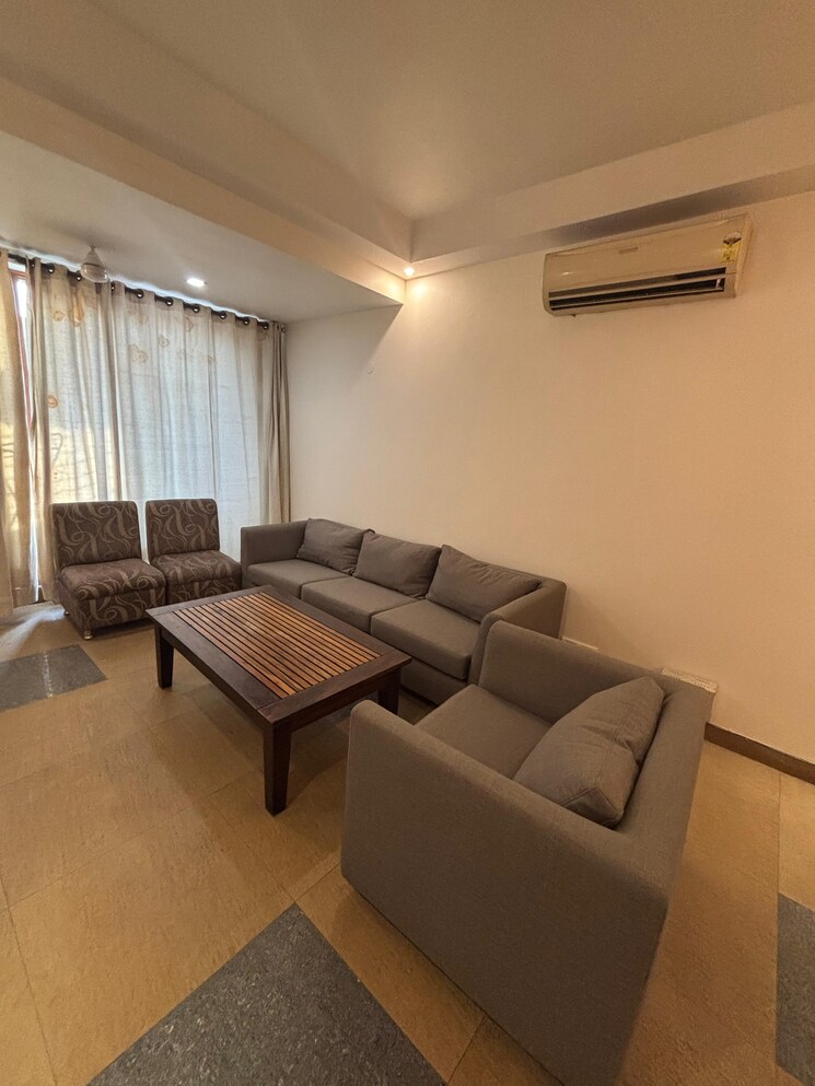 Living Room, greater kailash i 3 Bedroom 217 Sq.Yd. Builder Floor In Greater Kailash I Delhi 8653446