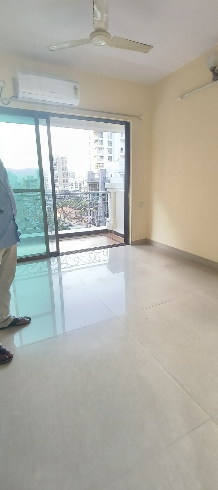 Balcony, kesar-exotica 4 Bedroom 1800 Sq.Ft. Apartment In Kharghar Sector 10 Navi Mumbai 8653493