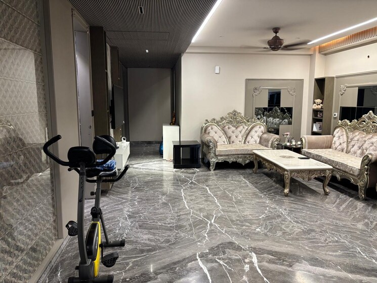 Gym, anand vihar 2 Bedroom 950 Sq.Ft. Builder Floor In Anand Vihar Delhi 8653521