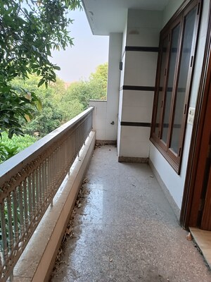 3 BHK Builder Floor For Sale in Chittaranjan Park