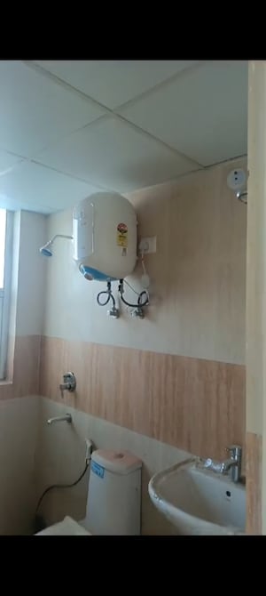 Bathroom in 2.5 BHK Builder Floor at Smart World Gems, Sector 89 – for Sale