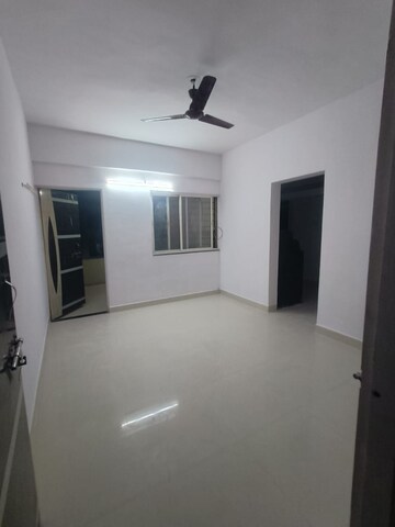 Room in 1 BHK Apartment at Kharadi – for Rent