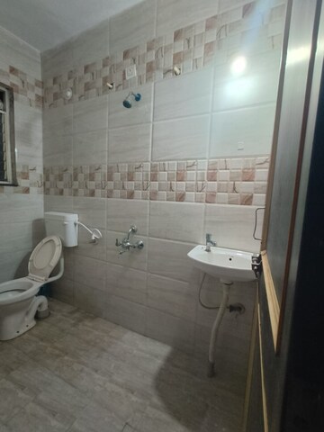 Bathroom in 1 BHK Apartment at Kharadi – for Rent