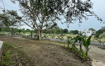 Plot For Sale in New Palam Vihar