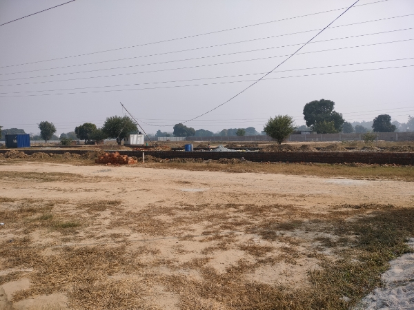 Plot For Sale in Basera Ventures Llp