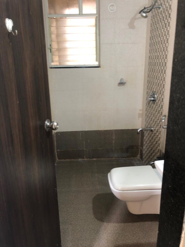 Bathroom, sai-aura-ville 2 Bedroom 1350 Sq.Ft. Apartment In Bavdhan Pune 8653977