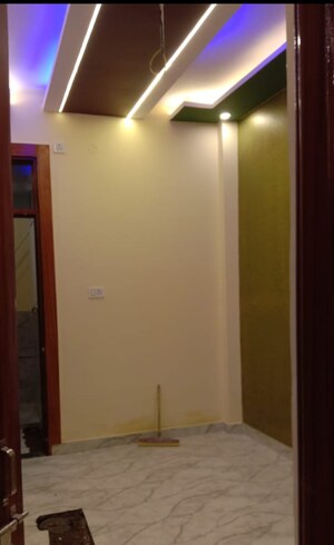Room in 4 BHK Independent House at Akash Nagar – for Sale