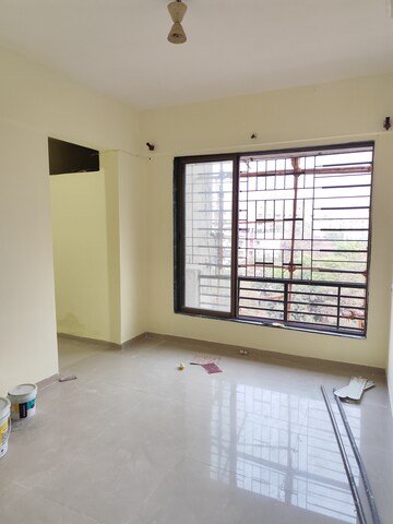 Room in 1 BHK Apartment at Squarefeet Grand Square, Anand Nagar – for Rent