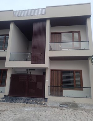 3 BHK Independent House For Sale in Shastri Nagar
