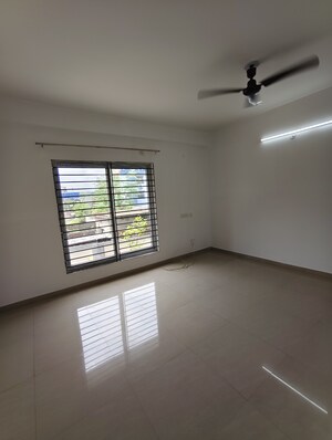 Room in 3 BHK Apartment at Jyoti Nagar – for Sale