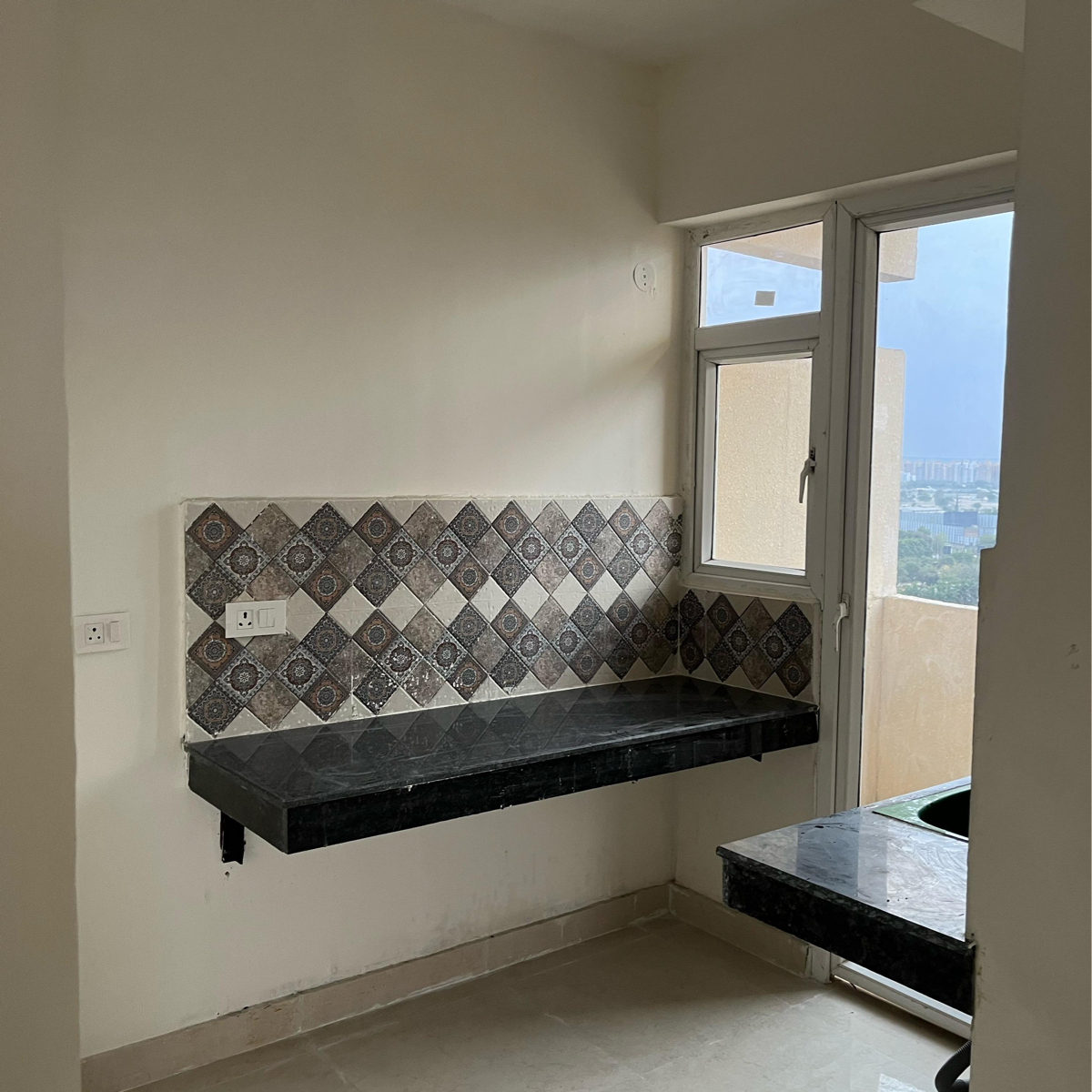 2 BHK 1200 Sq.Ft. Apartment in Signature Global City 63A