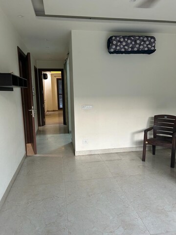 Room in 3 BHK Builder Floor at Lajpat Nagar 4 – for Sale
