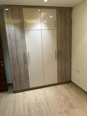 Building Lobby in 3 BHK Builder Floor at Lajpat Nagar 4 – for Sale