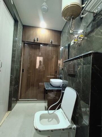 Bathroom in 1 BHK Builder Floor at Ansal Sushant Lok I, Sector 43 – for Rent