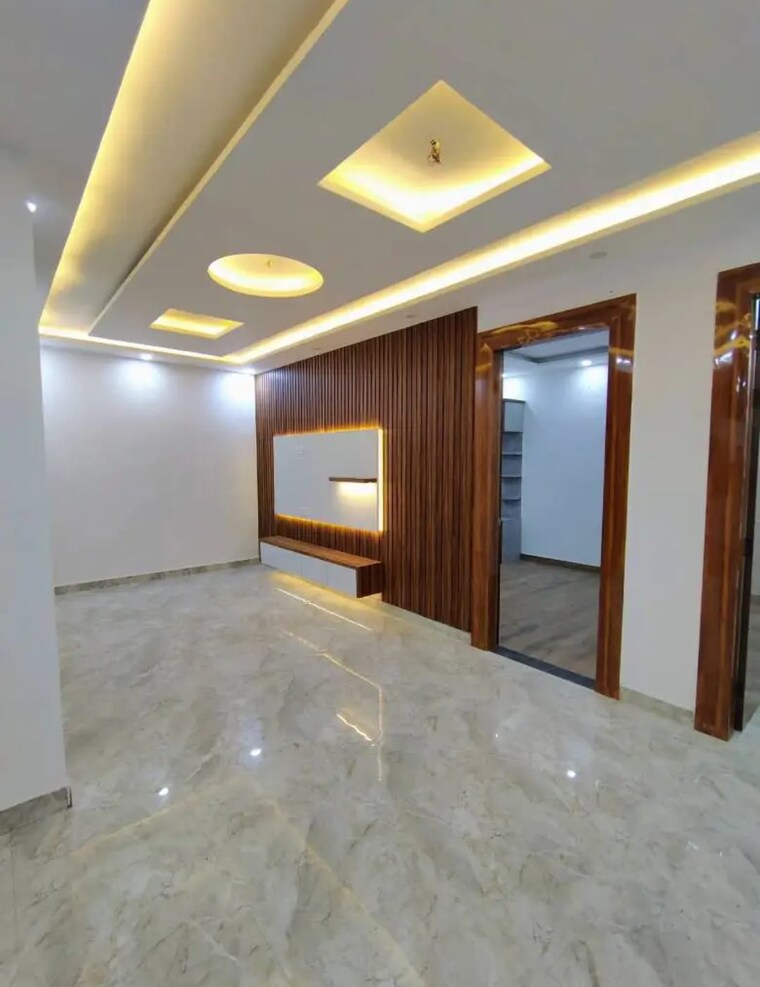 Room, himgiri-enclave 3 Bedroom 900 Sq.Ft. Builder Floor In Burari Delhi 8654115