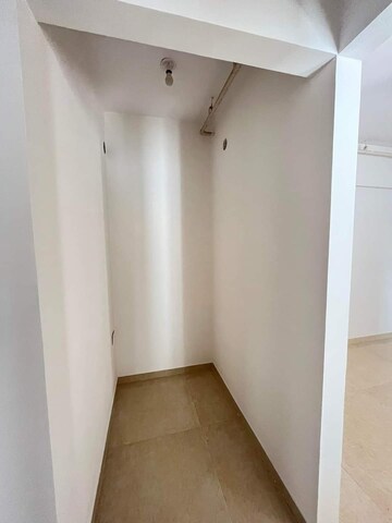 Room in 2 BHK Apartment at Lodha Palava City Lakeshore Greens, Dombivli East – for Rent