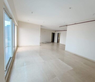 Room in 3 BHK Apartment at Hiranandani Estate, Ghodbunder Road – for Rent