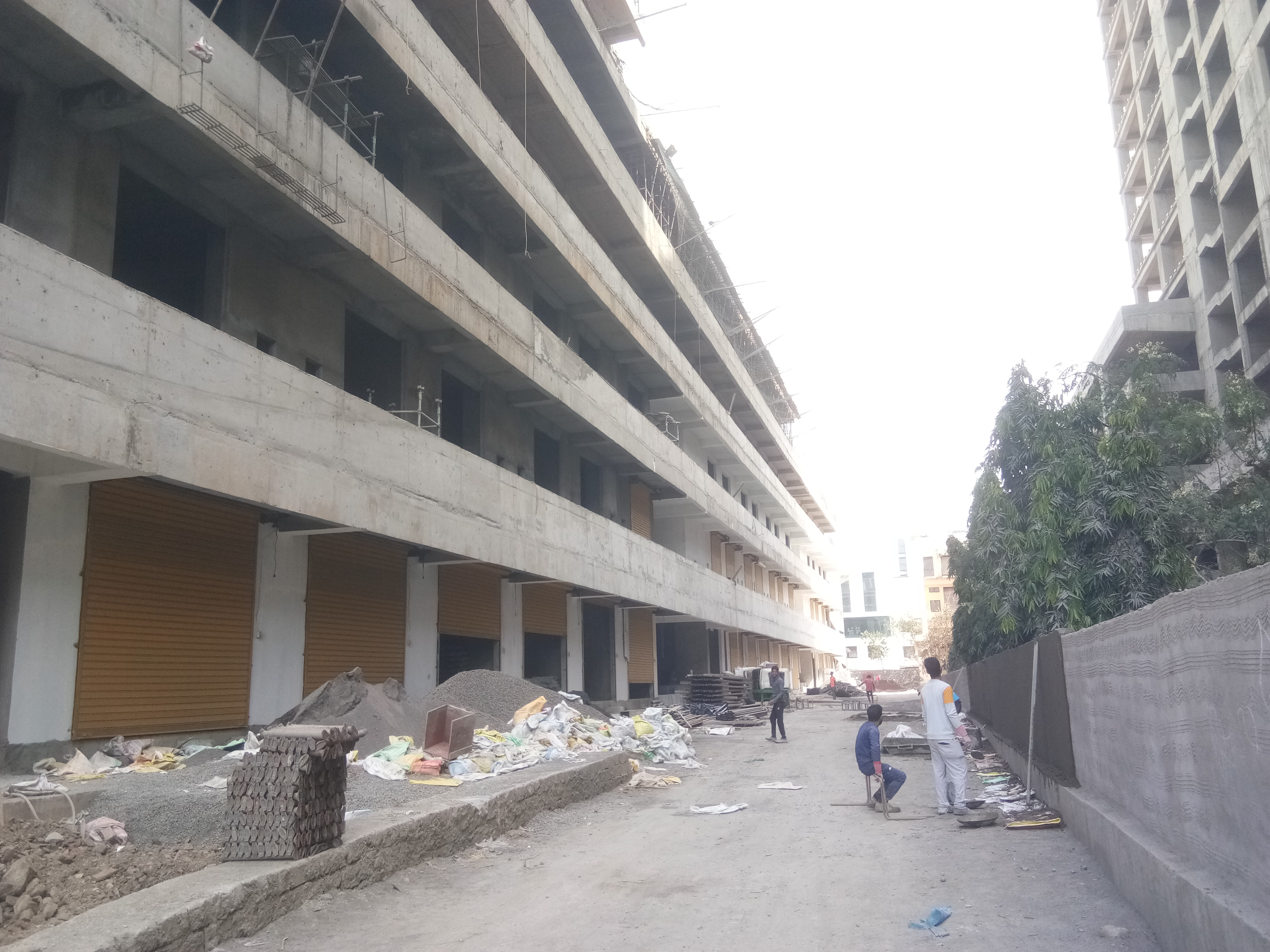 Showroom For Sale in Goodwill Bizhub